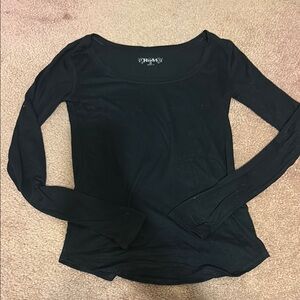 Women's Black Long Sleeve Top